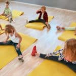 Découvrez 15 postures de yoga pour votre enfant